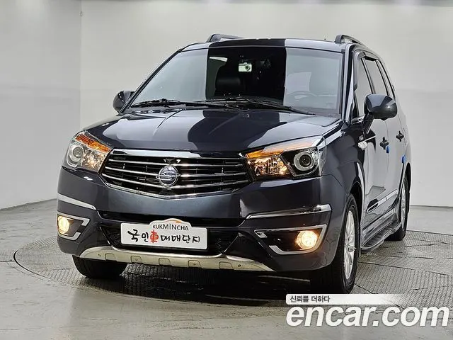 KGM KORANDO TURISMO 2017 — 92 000 км, серый, Корея — под ключ — фото 3