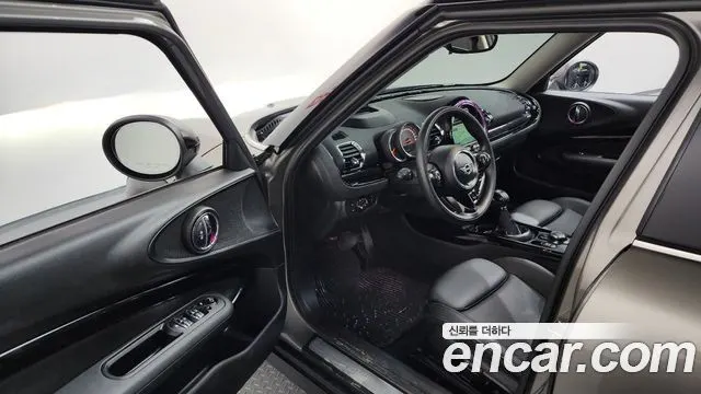 MINI COOPER CLUBMAN 2019 — 88 145 км, серебристо-серый, Корея — под ключ — фото 10