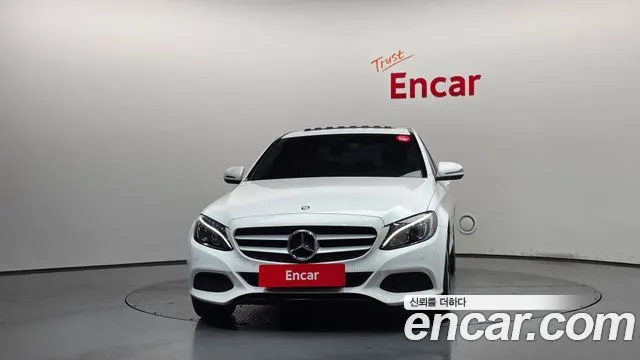 MERCEDES-BENZ C-CLASS W205 2016 — 165 137 км, белый, Корея — под ключ — фото 3