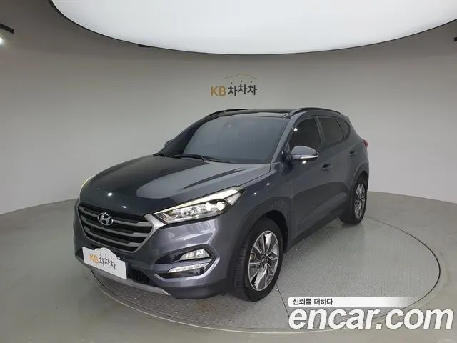 HYUNDAI TUCSON 2018 — 89 755 км, серый, Корея — под ключ — фото 11