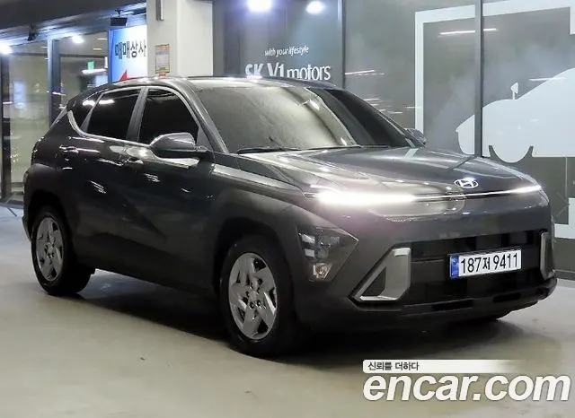 HYUNDAI KONA 2024 — 24 499 км, Корея — под ключ — фото 1