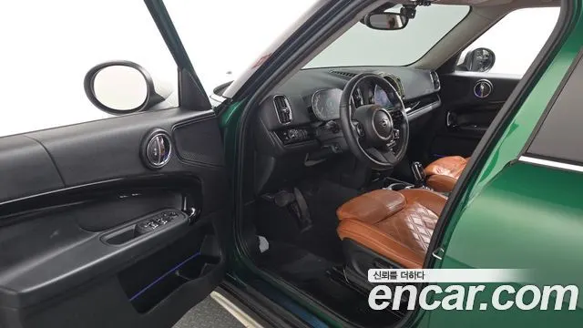 MINI COOPER COUNTRYMAN 2022 — 31 395 км, тёмно-зелёный, Корея — под ключ — фото 10