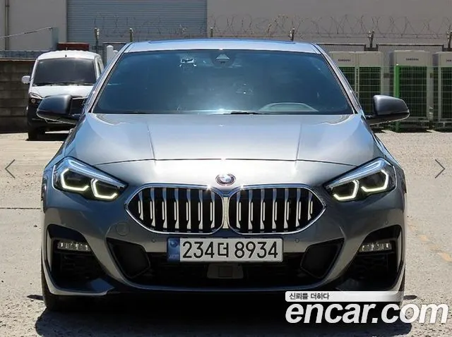 BMW 2 SERIES GRAN COUPE 2024 — 17 959 км, серебристо-серый, Корея — под ключ — фото 1