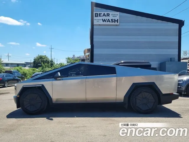 TESLA 2025 — 18 400 км, серебристый, Корея — под ключ — фото 4
