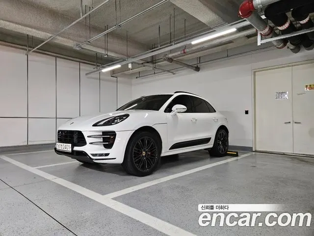 PORSCHE MACAN 2018 — 111 000 км, Корея — под ключ — фото 3