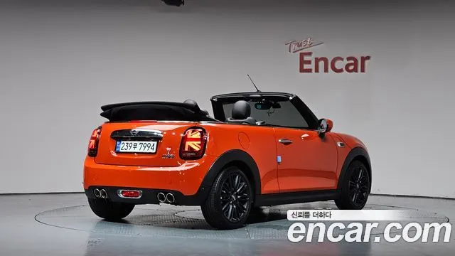 MINI COOPER CONVERTIBLE 2020 — 75 261 км, оранжевый, Корея — под ключ — фото 1