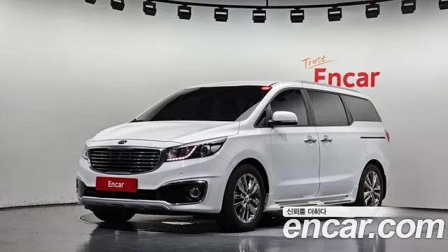 KIA CARNIVAL 2016