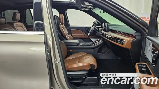 LINCOLN AVIATOR 2021 — 39 130 км, светло-золотистый, Корея — под ключ — фото 11