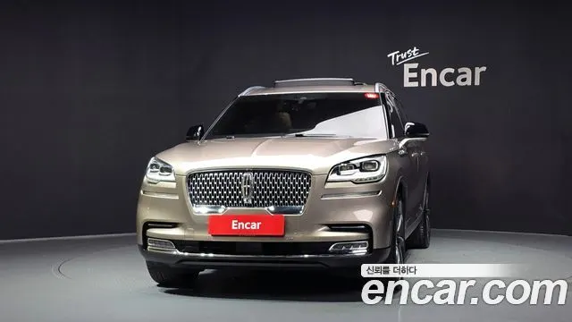 LINCOLN AVIATOR 2021 — 39 130 км, светло-золотистый, Корея — под ключ — фото 3