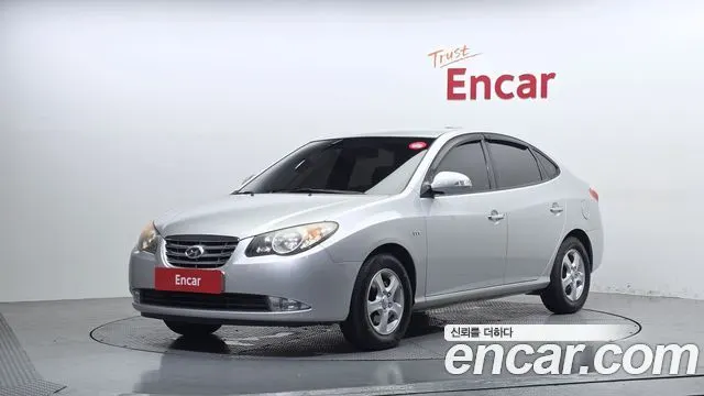 HYUNDAI AVANTE 2010