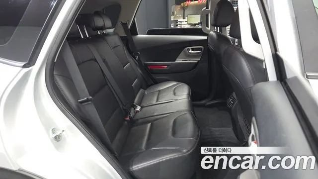 KIA NIRO PLUS 2023 — 55 258 км, серебристый, Корея — под ключ — фото 12