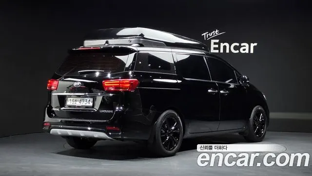 KIA CARNIVAL 2019