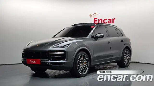 PORSCHE CAYENNE 2020