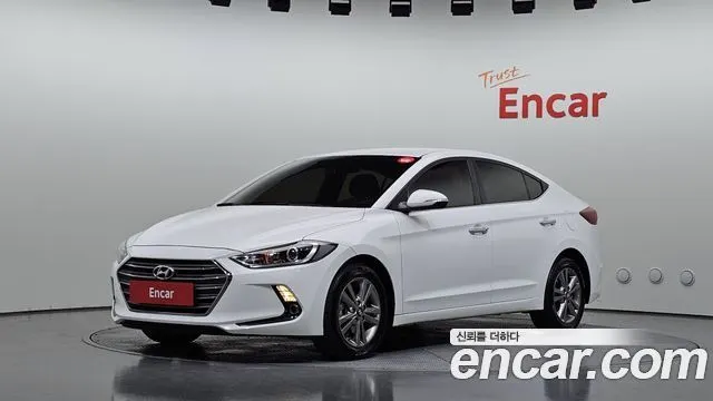 HYUNDAI AVANTE 2016