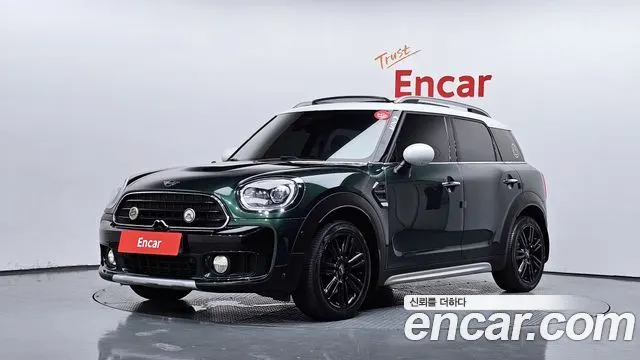 MINI COOPER COUNTRYMAN 2018 — 150 598 км, зелёный, Корея — под ключ — фото 1