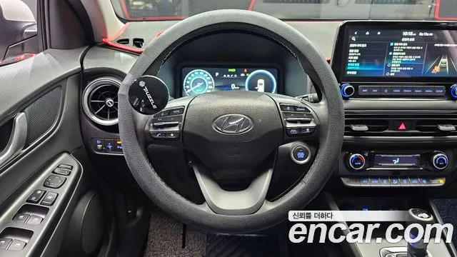 HYUNDAI KONA HYBRID 2023 — 39 323 км, серебристо-серый, Корея — под ключ — фото 12