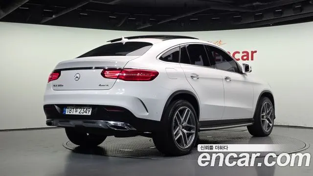 MERCEDES-BENZ GLE-CLASS W166 2017 — 180 653 км, белый, Корея — под ключ — фото 2