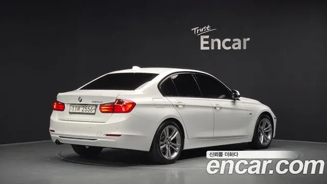 BMW 3 SERIES F30 2015