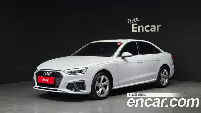 AUDI A4 2021