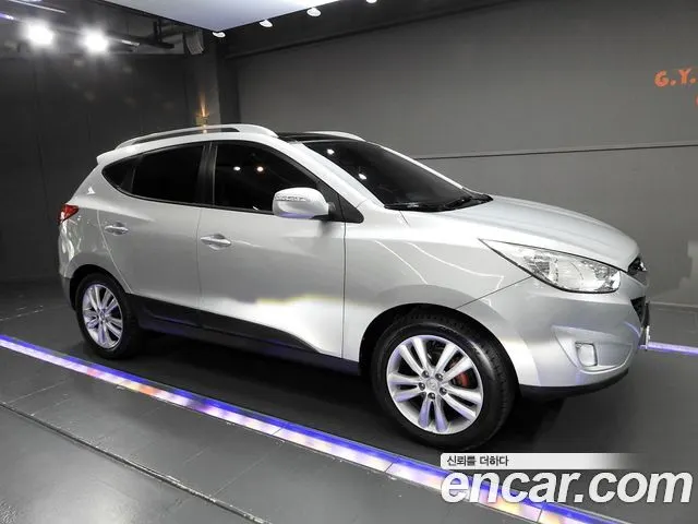 HYUNDAI TUCSON IX 2010