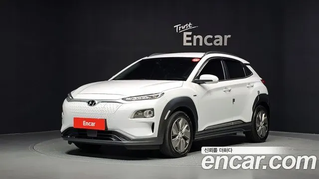 HYUNDAI KONA ELECTRIC 2019 — 152 720 км, белый, Корея — под ключ — фото 1