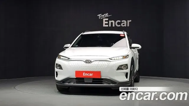 HYUNDAI KONA ELECTRIC 2019 — 152 720 км, белый, Корея — под ключ — фото 3