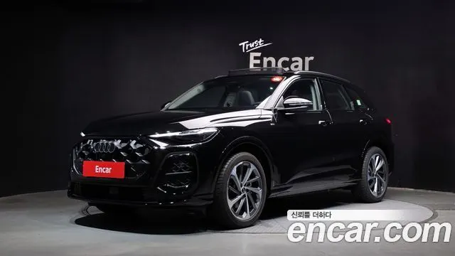 AUDI Q5 2025