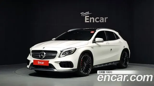MERCEDES-BENZ GLA-CLASS X156 2019