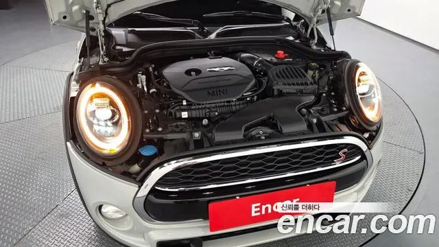 MINI COOPER S 2019 — 59 802 км, серебристо-серый, Корея — под ключ — фото 6