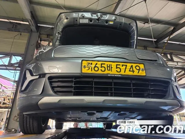 KIA NIRO PLUS 2023 — 175 303 км, серебристо-серый, Корея — под ключ — фото 8