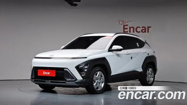 HYUNDAI KONA 2023
