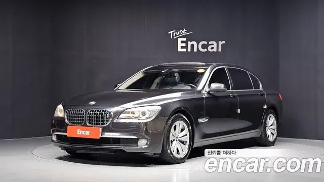 BMW 7 SERIES 2011