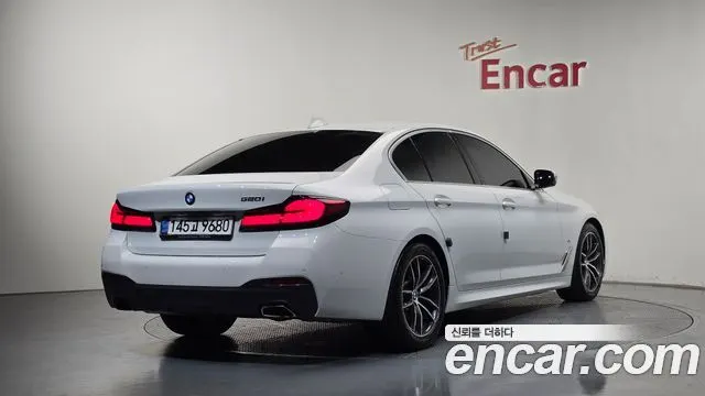 BMW 5 SERIES 2021