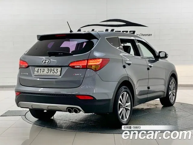 HYUNDAI SANTA FE 2015 — 143 312 км, серебристо-серый, Корея — под ключ — фото 3