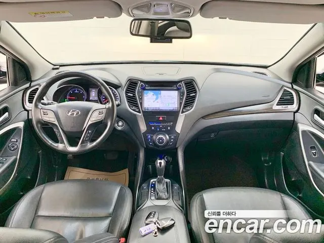 HYUNDAI SANTA FE 2015 — 143 312 км, серебристо-серый, Корея — под ключ — фото 9
