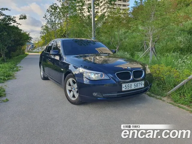 BMW 5 SERIES 2009 — 150 000 км, синий, Корея — под ключ — фото 1