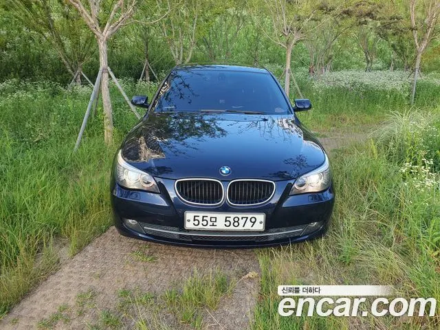 BMW 5 SERIES 2009 — 150 000 км, синий, Корея — под ключ — фото 4