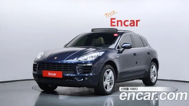 PORSCHE MACAN 2017