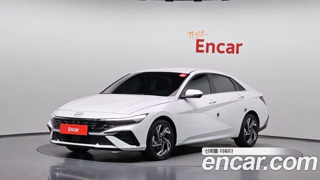 HYUNDAI AVANTE 2026
