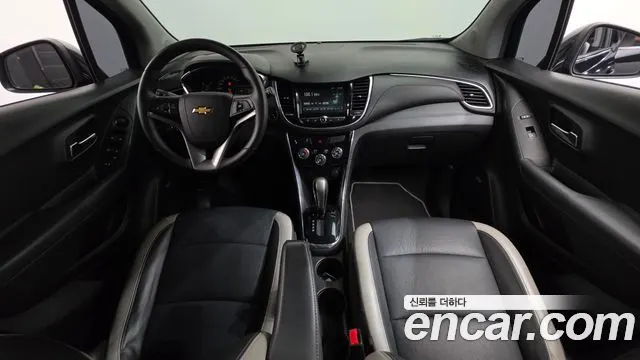 CHEVROLET TRAX 2017 — 98 530 км, чёрный, Корея — под ключ — фото 7