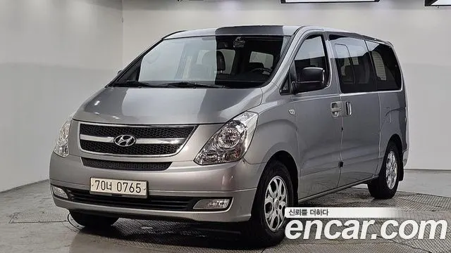 HYUNDAI GRAND STAREX 2015 — 195 395 км, серебристый, Корея — под ключ — фото 12