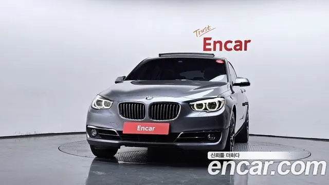 BMW 5 SERIES GT 2015 — 111 361 км, серебристо-серый, Корея — под ключ — фото 3