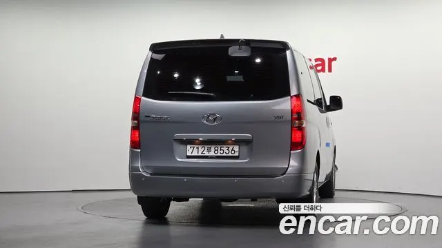 HYUNDAI GRAND STAREX 2019 — 147 224 км, серебристый, Корея — под ключ — фото 4