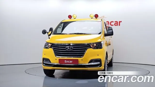 HYUNDAI GRAND STAREX 2019 — 153 357 км, жёлтый, Корея — под ключ — фото 3