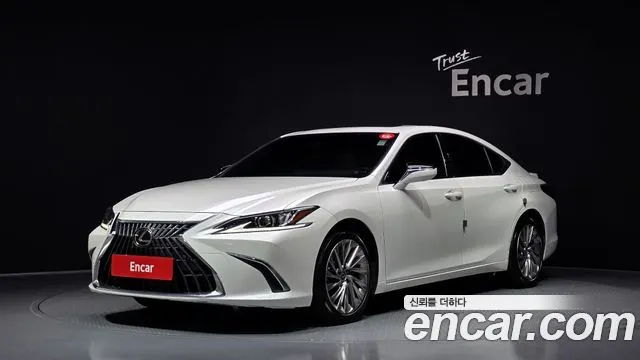 LEXUS ES300H 2023