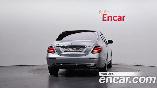 MERCEDES-BENZ E-CLASS W213 2017 — 102 105 км, серебристый, Корея — под ключ — фото 4