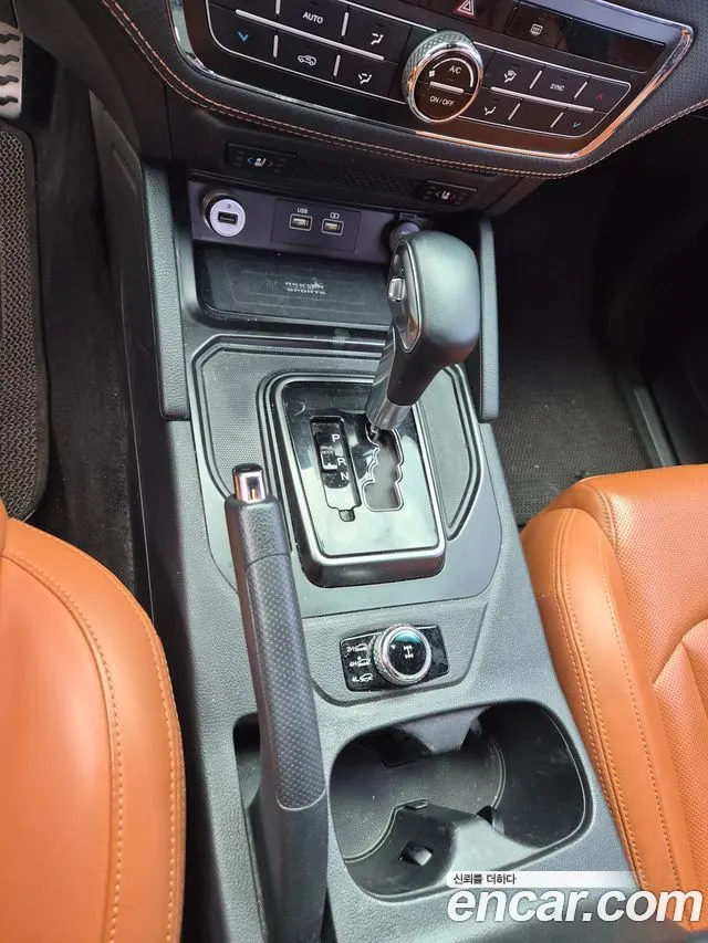 KGM REXTON SPORTS KHAN 2022 — 88 000 км, тёмно-зелёный, Корея — под ключ — фото 9
