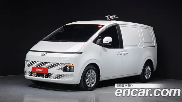 HYUNDAI STARIA 2022