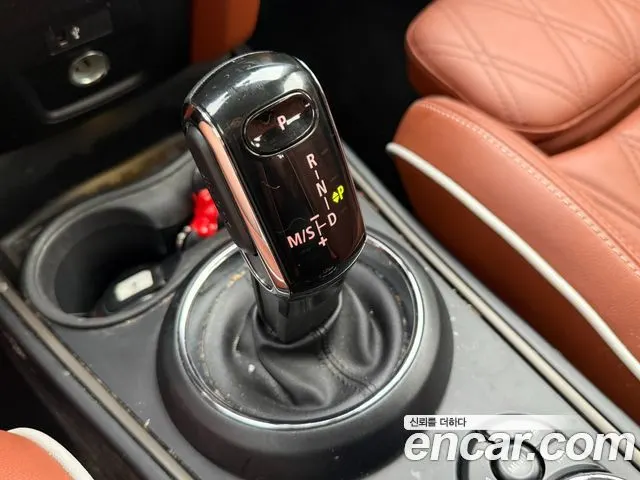 MINI COOPER D COUNTRYMAN 2021 — 91 000 км, серебристо-серый, Корея — под ключ — фото 7