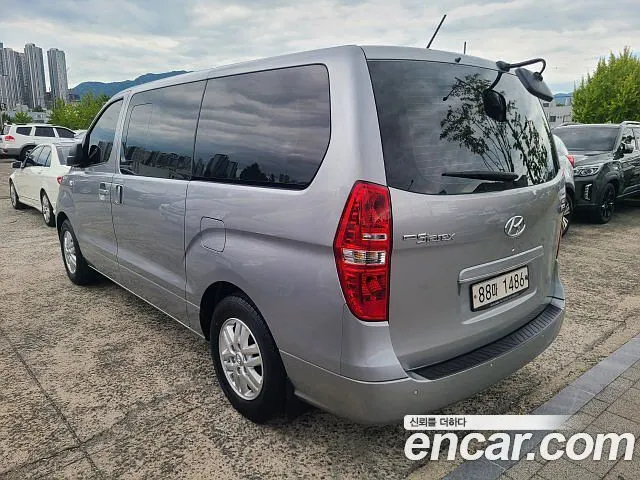HYUNDAI GRAND STAREX 2021 — 70 154 км, серебристый, Корея — под ключ — фото 4